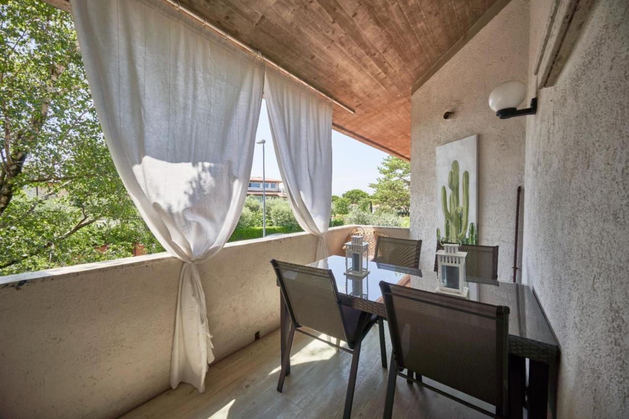 Your Familyapartment In Sirmione Exterior photo