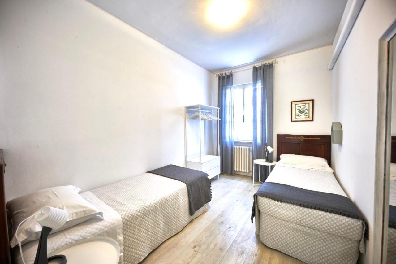 Your Familyapartment In Sirmione Exterior photo